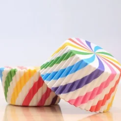 100x Randiga Muffinsformar