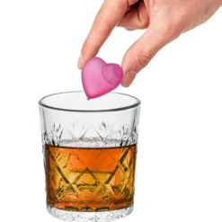 20x återanvändbara isbitar för kylning av drycker och isbrickor